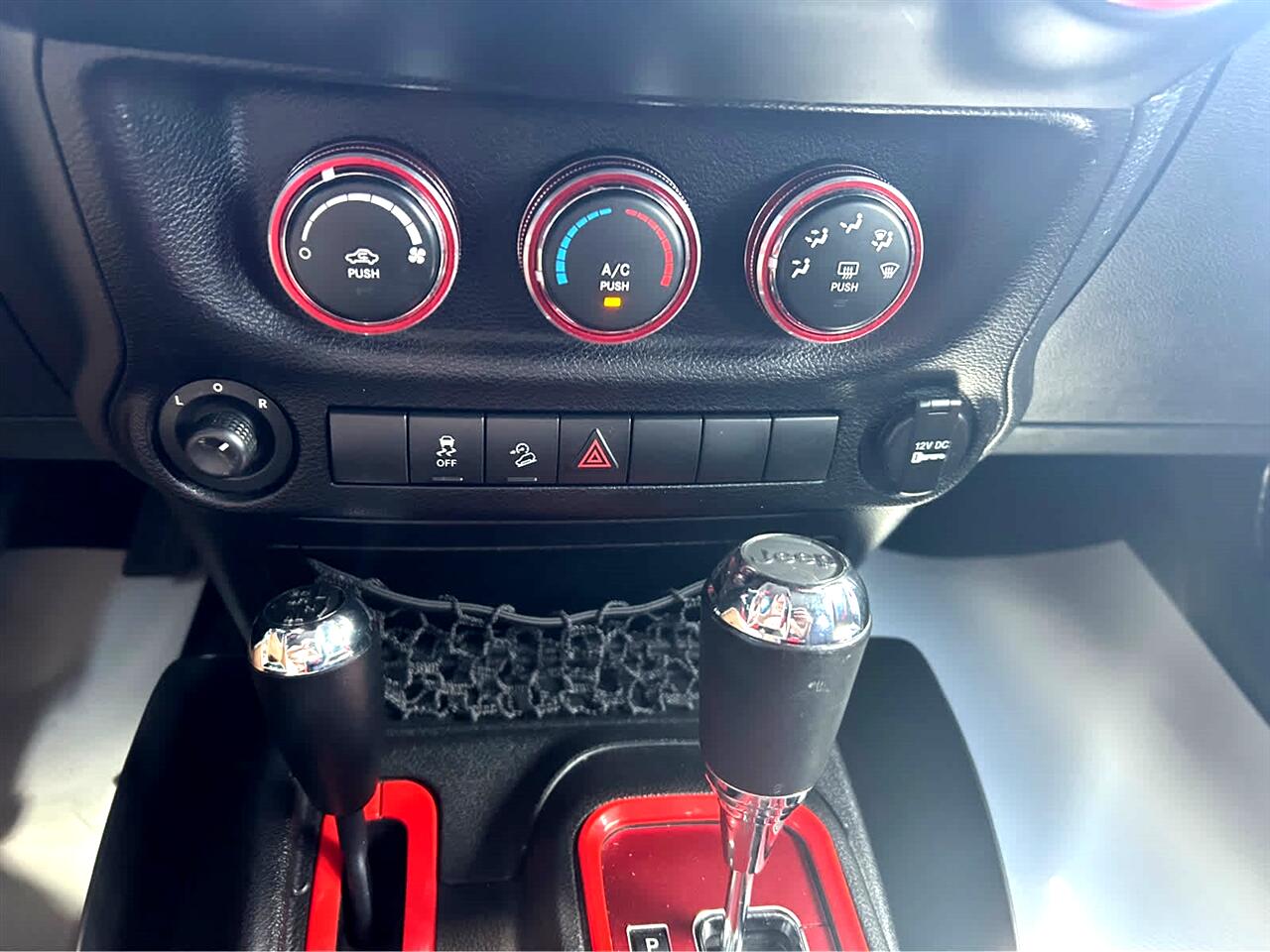 Jeep Wrangler Unlimited Sport 4WD 2014 Jeep Wrangler Unlimited Sport 4WD 2014