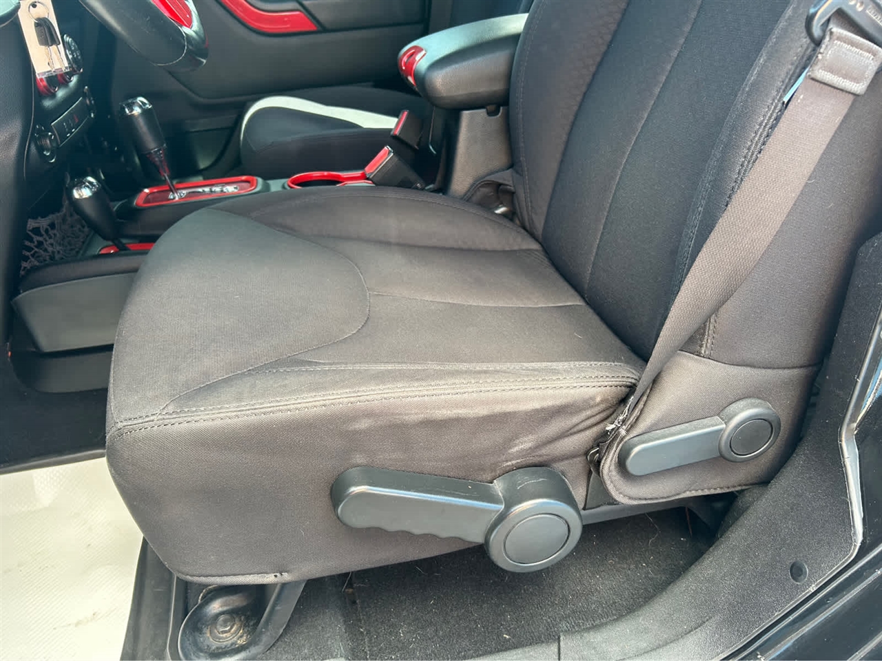 Jeep Wrangler Unlimited Sport 4WD 2014