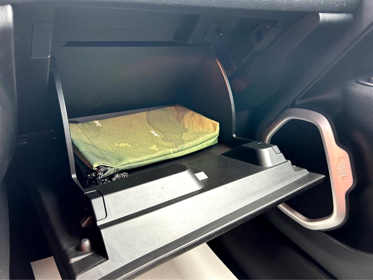 Jeep Renegade Latitude 4WD 2019 Jeep Renegade Latitude 4WD 2019