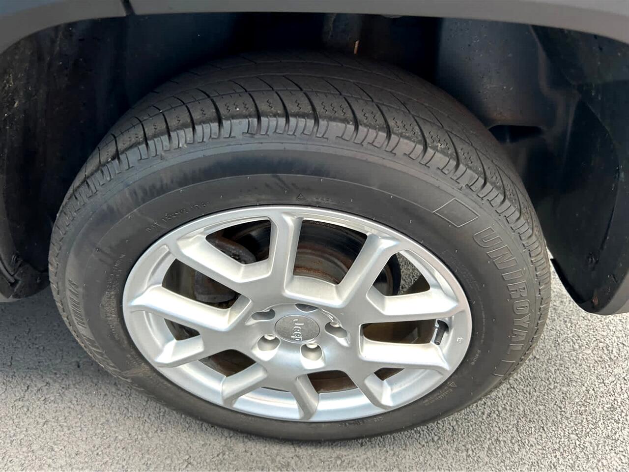 Jeep Renegade Latitude 4WD 2019 Jeep Renegade Latitude 4WD 2019