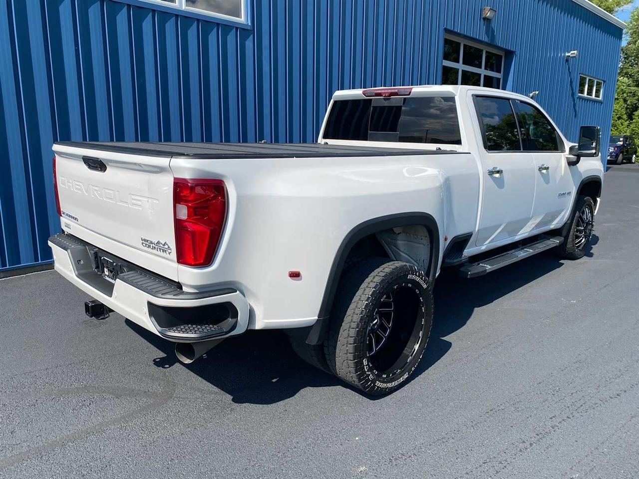 Chevrolet Silverado 3500HD High Country Crew Cab 4WD 2022