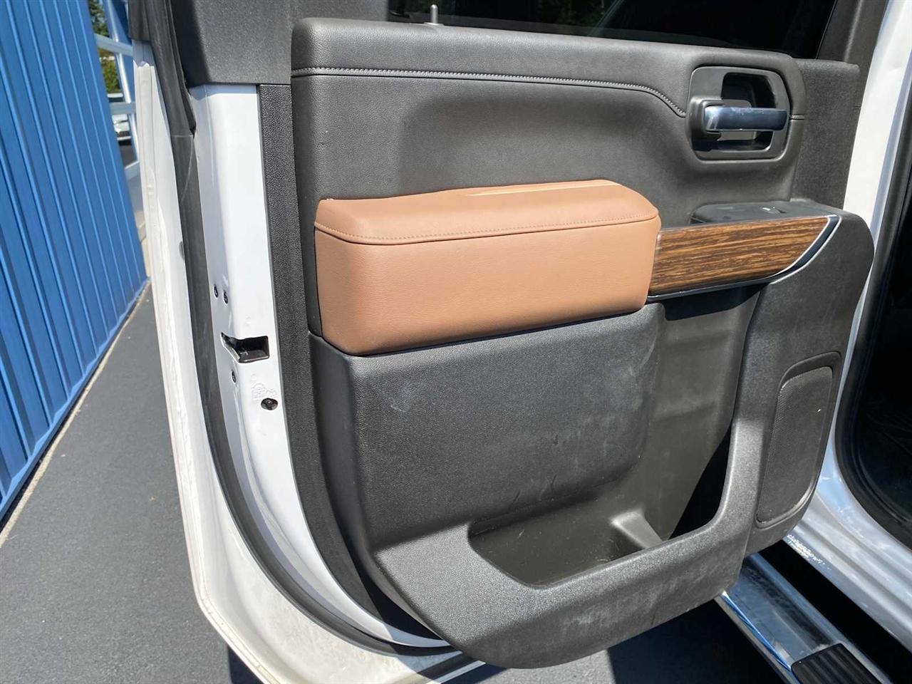 Chevrolet Silverado 3500HD High Country Crew Cab 4WD 2022