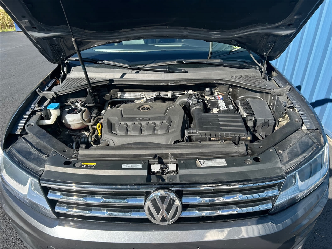 Volkswagen Tiguan SE 4Motion AWD 2020 Volkswagen Tiguan SE 4Motion AWD 2020