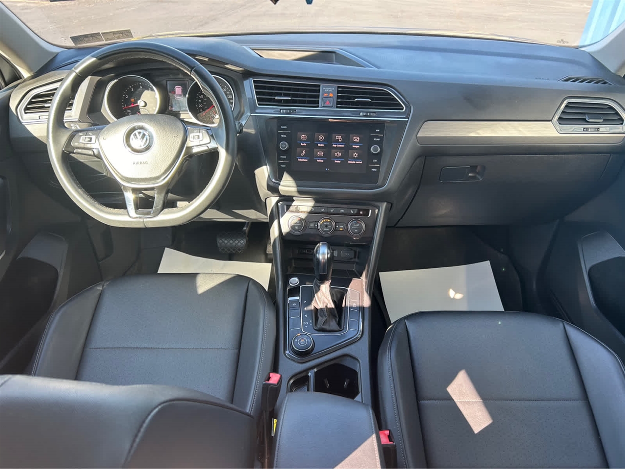 Volkswagen Tiguan SE 4Motion AWD 2020 Volkswagen Tiguan SE 4Motion AWD 2020