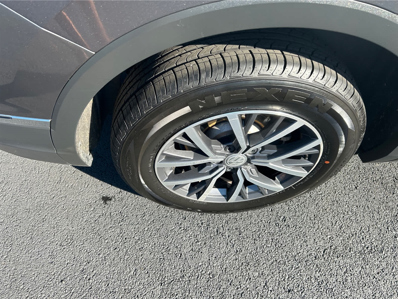 Volkswagen Tiguan SE 4Motion AWD 2020 Volkswagen Tiguan SE 4Motion AWD 2020