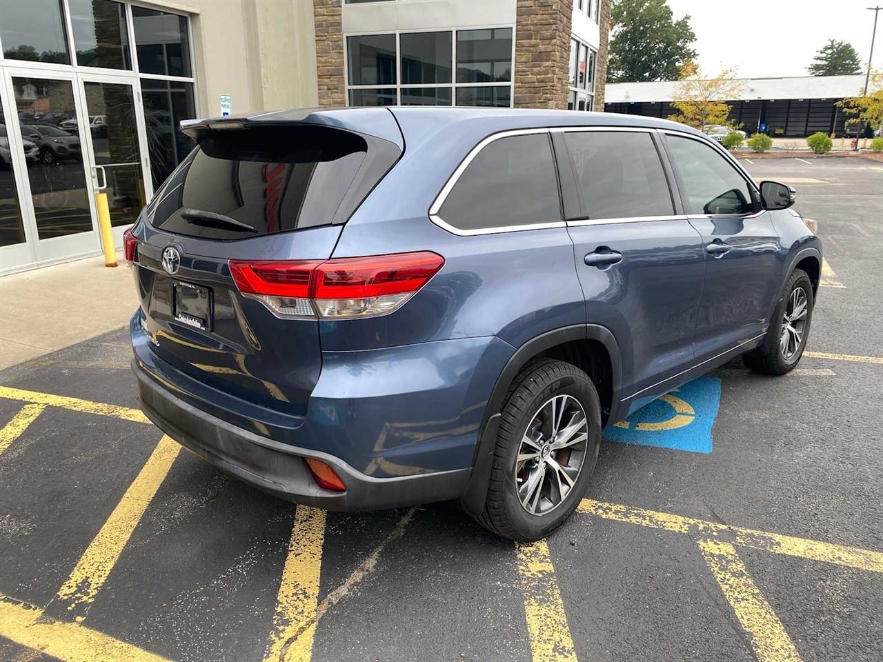 Toyota Highlander LE FWD I4 2018