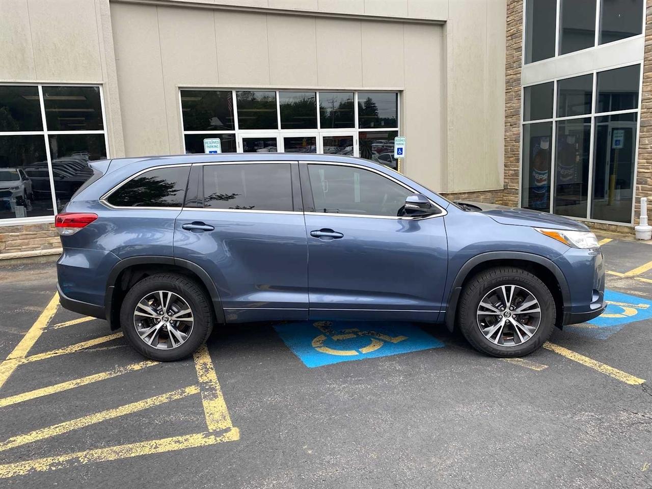 Toyota Highlander LE FWD I4 2018
