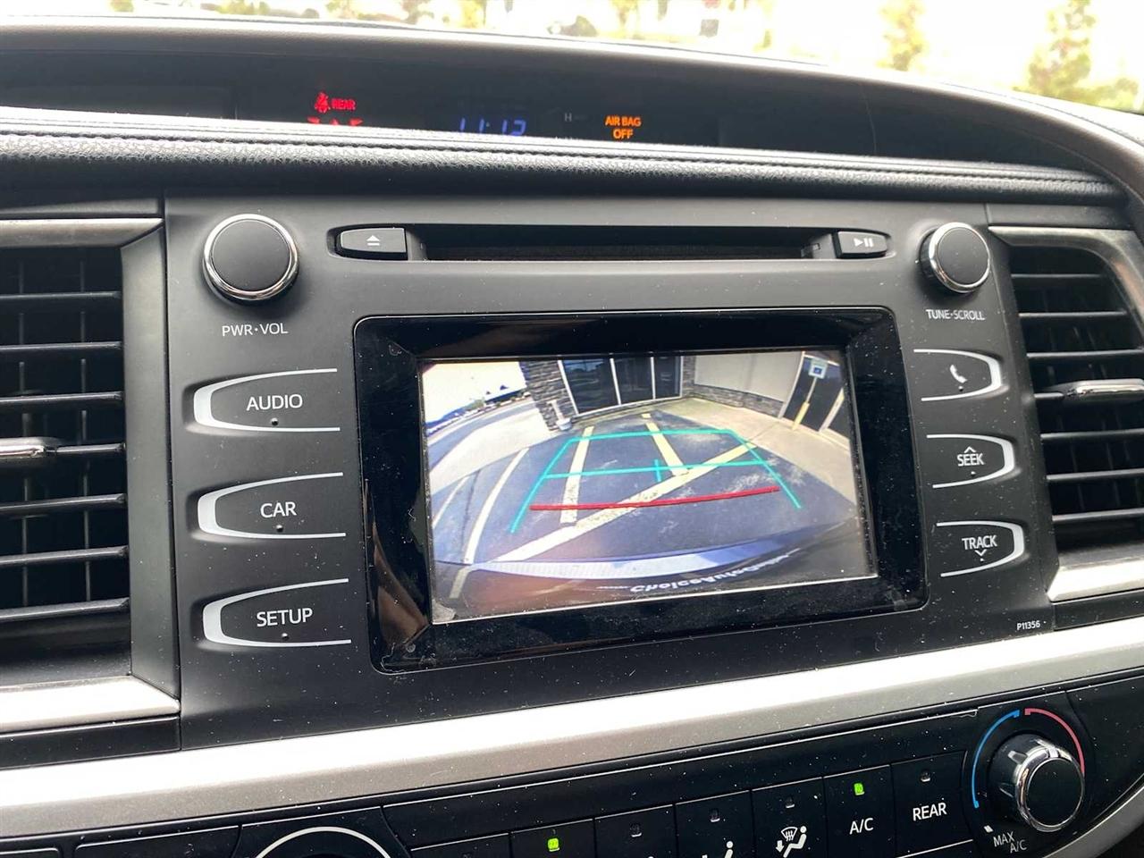 Toyota Highlander LE FWD I4 2018