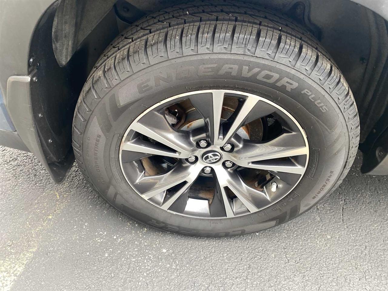 Toyota Highlander LE FWD I4 2018