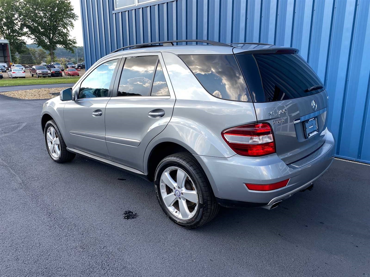 2011 Mercedes Benz ML 350 4MATIC photo 4