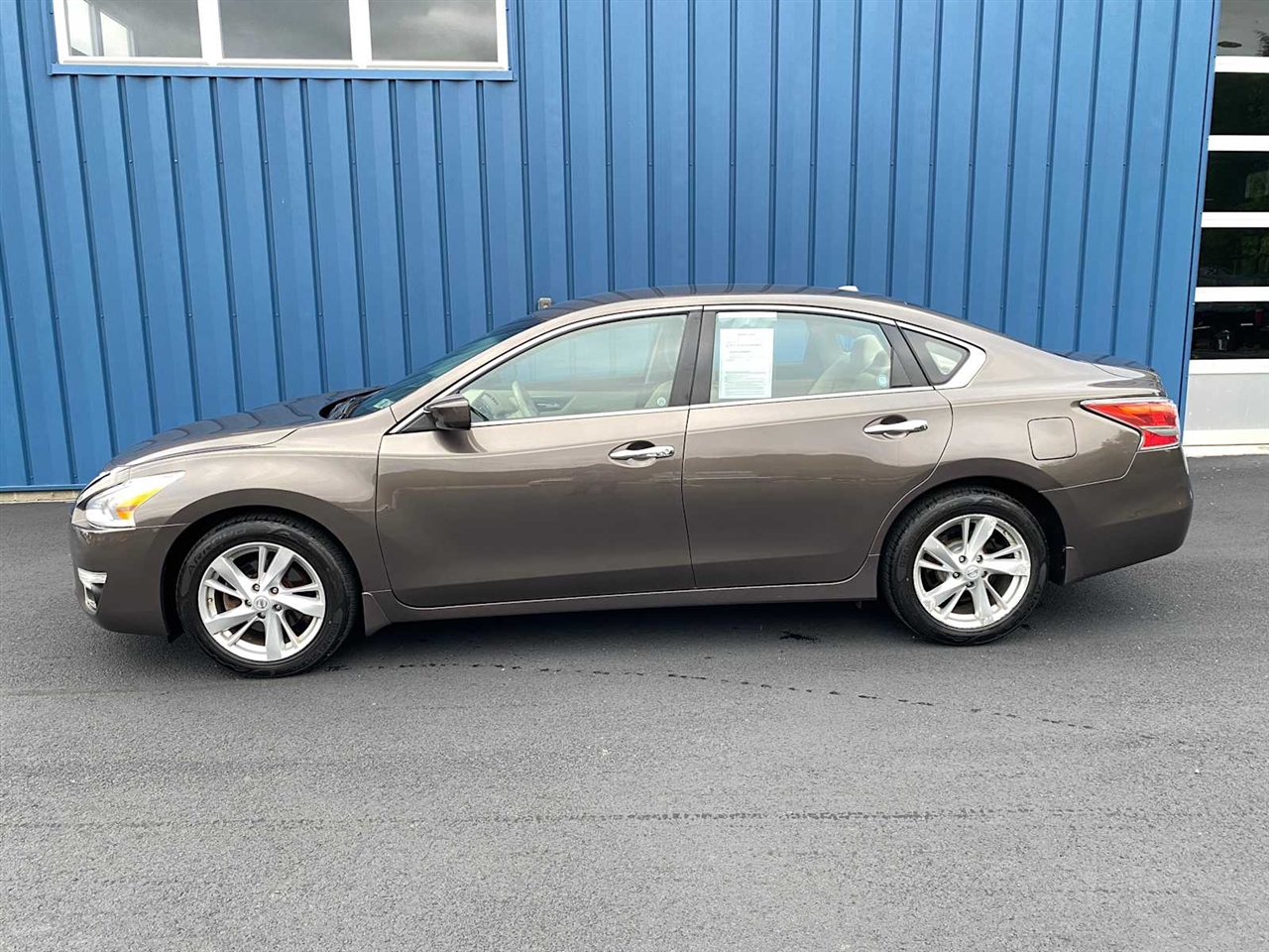 Nissan Altima 2.5 SV 2015 Nissan Altima 2.5 SV 2015