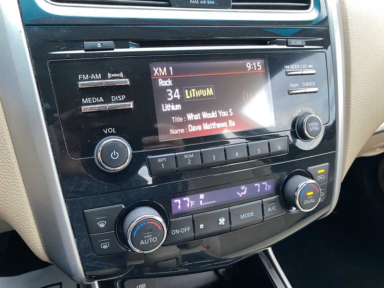 Nissan Altima 2.5 SV 2015 Nissan Altima 2.5 SV 2015