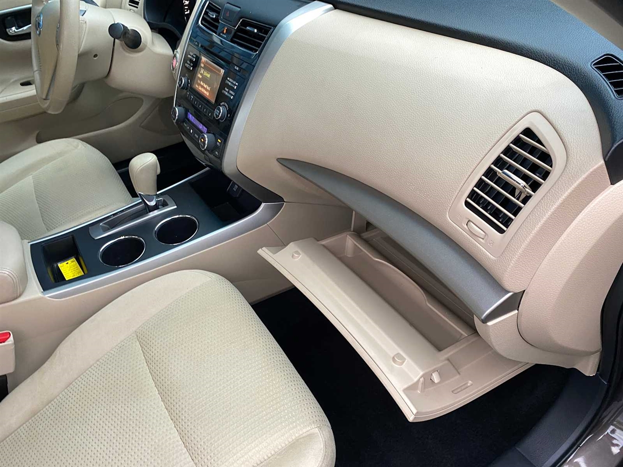 Nissan Altima 2.5 SV 2015 Nissan Altima 2.5 SV 2015