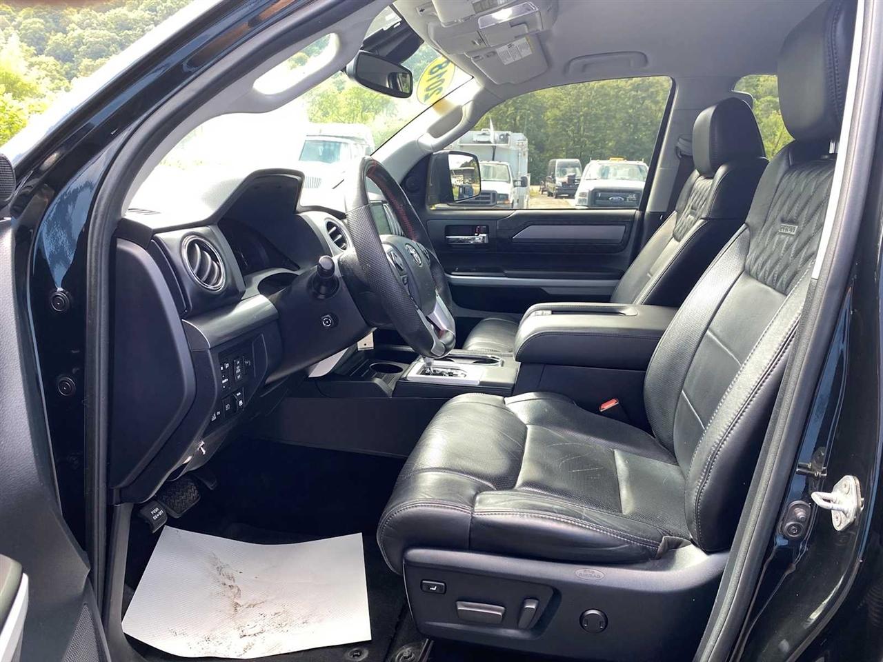 Toyota Tundra Platinum CrewMax 5.7L 4WD 2018