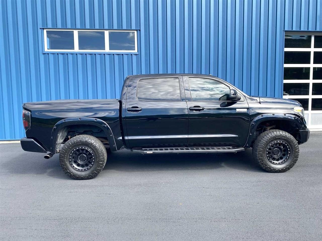 Toyota Tundra Platinum CrewMax 5.7L 4WD 2018