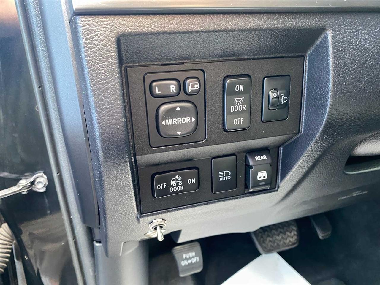 Toyota Tundra Platinum CrewMax 5.7L 4WD 2018