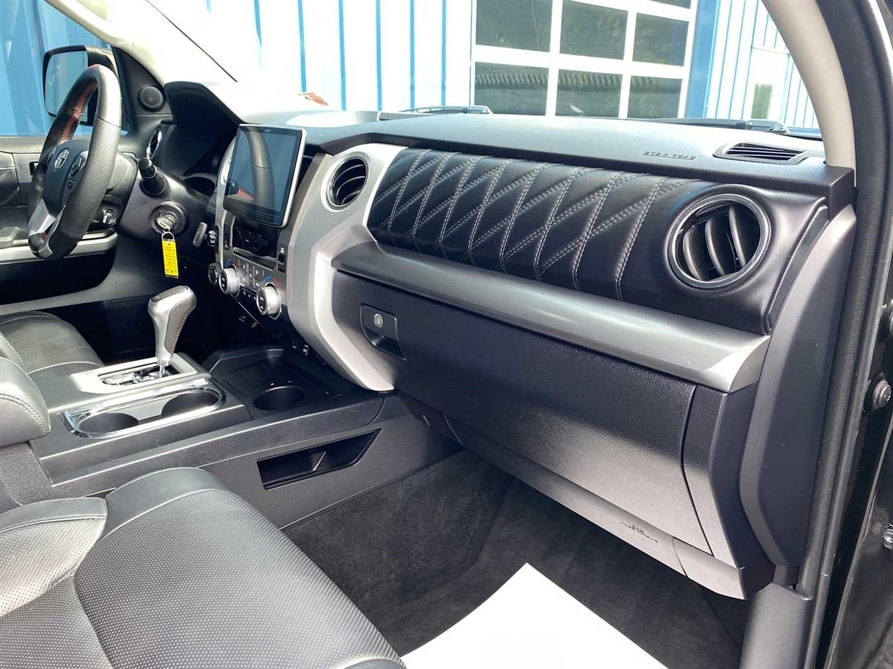 Toyota Tundra Platinum CrewMax 5.7L 4WD 2018