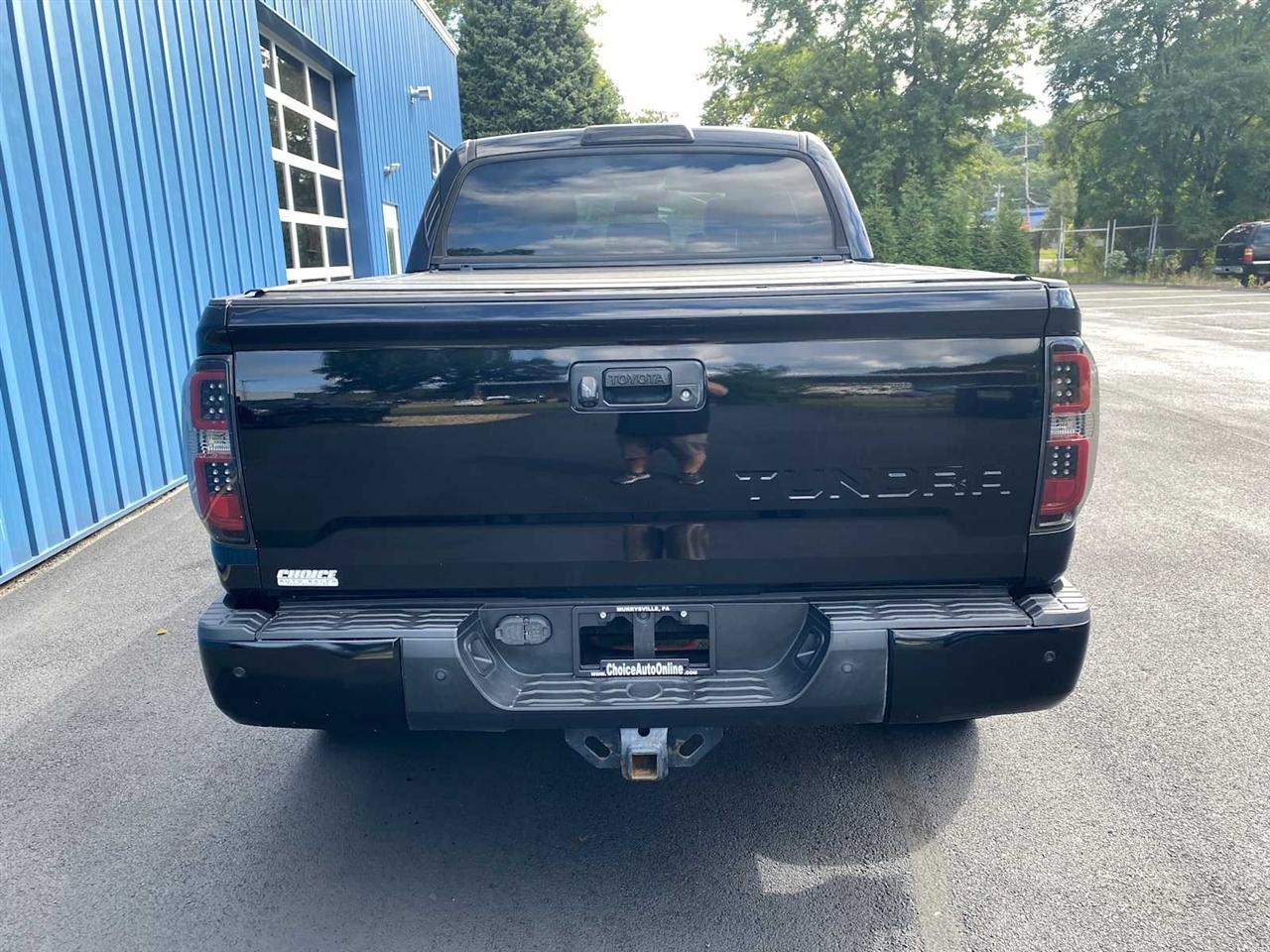 Toyota Tundra Platinum CrewMax 5.7L 4WD 2018