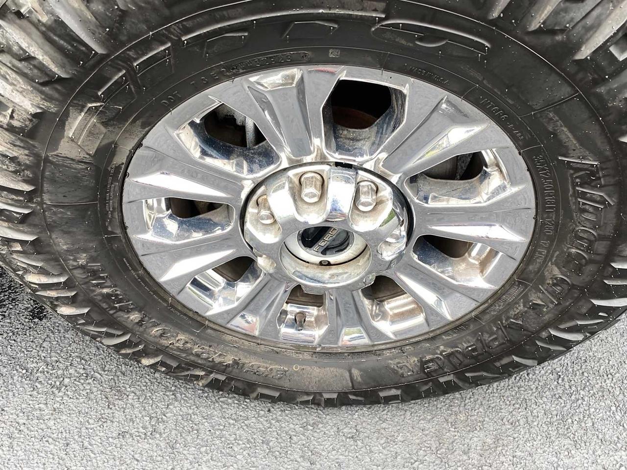 Ford F-250 SD Lariat Crew Cab 4WD 2019