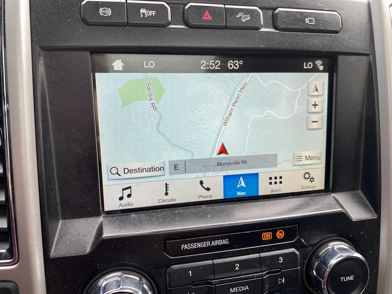 Ford F-250 SD Lariat Crew Cab 4WD 2019