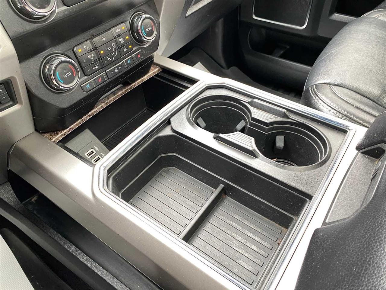 Ford F-250 SD Lariat Crew Cab 4WD 2019