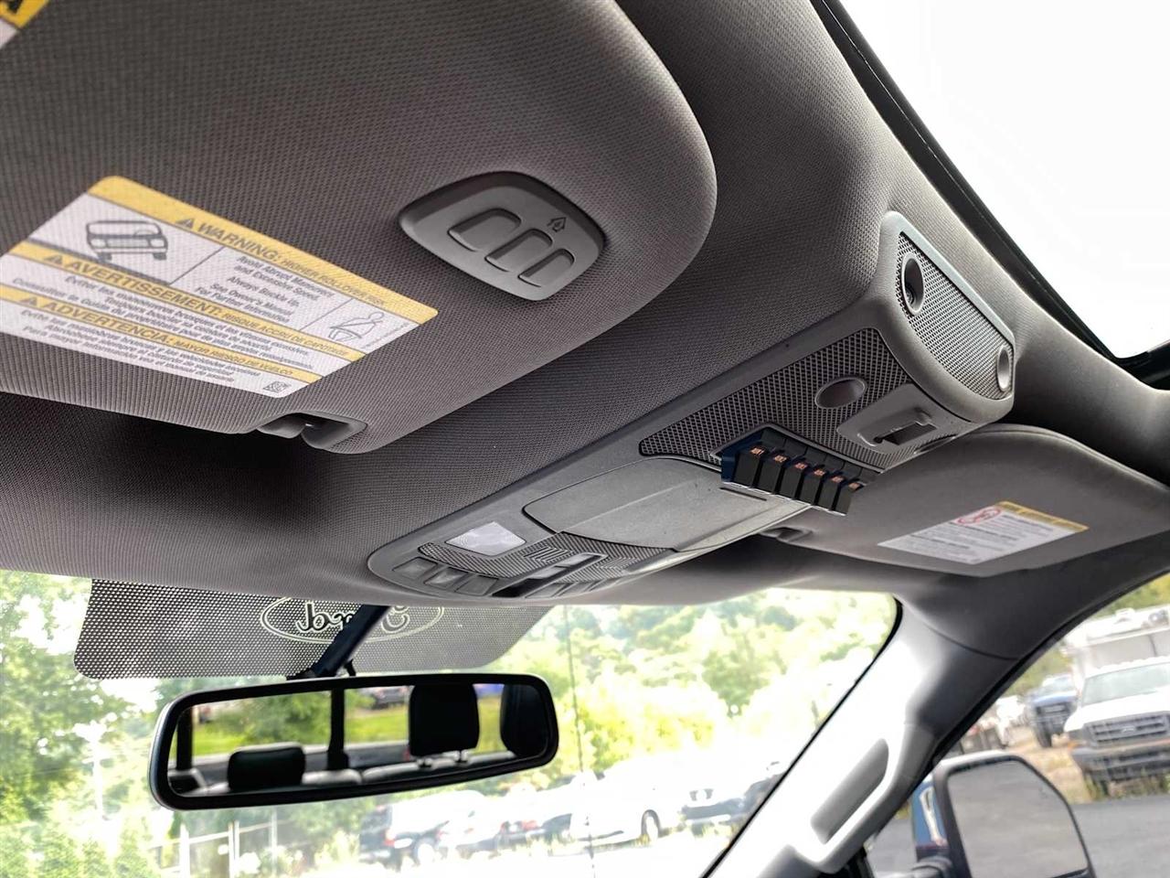 Ford F-250 SD Lariat Crew Cab 4WD 2019