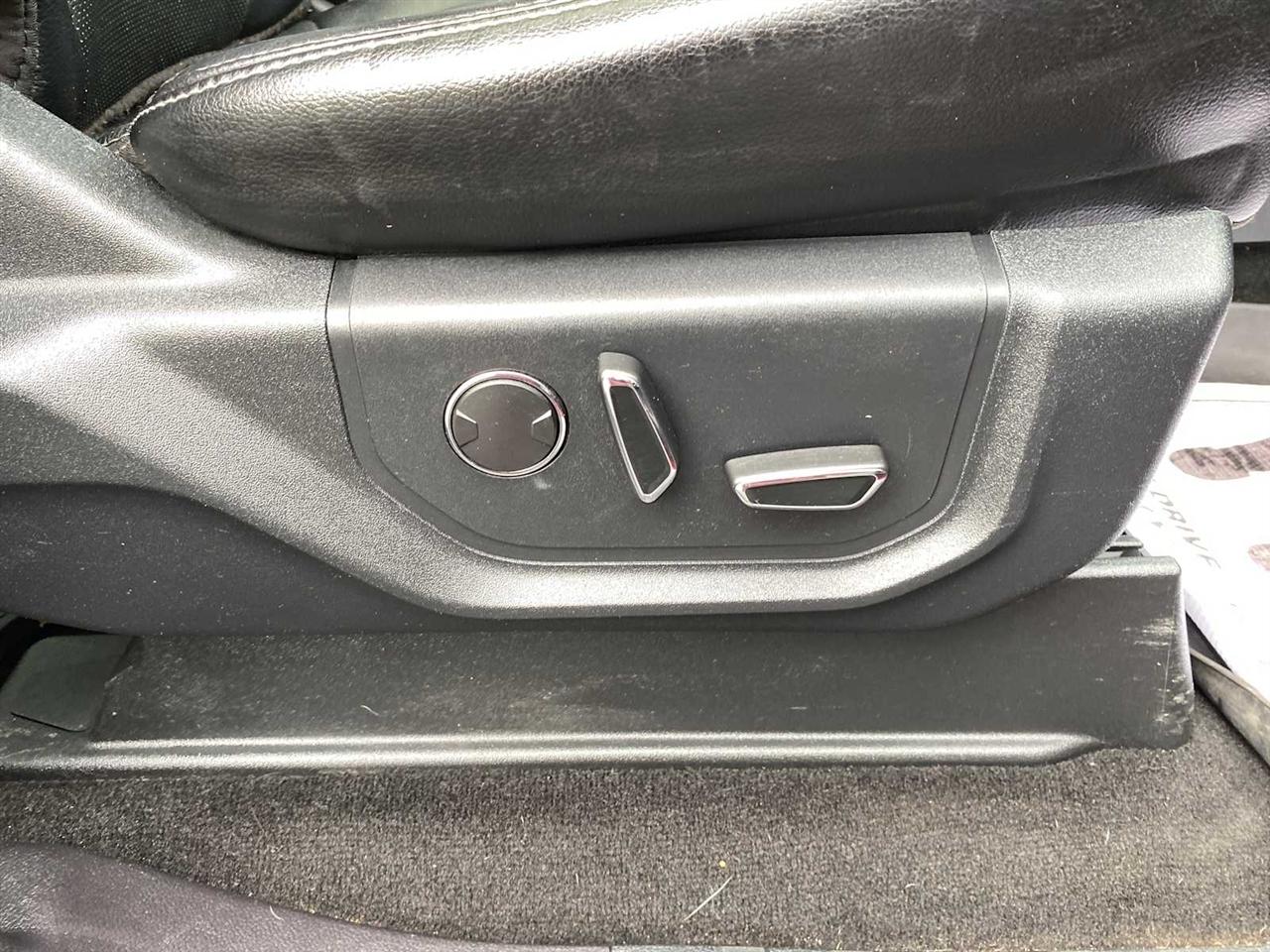 Ford F-250 SD Lariat Crew Cab 4WD 2019