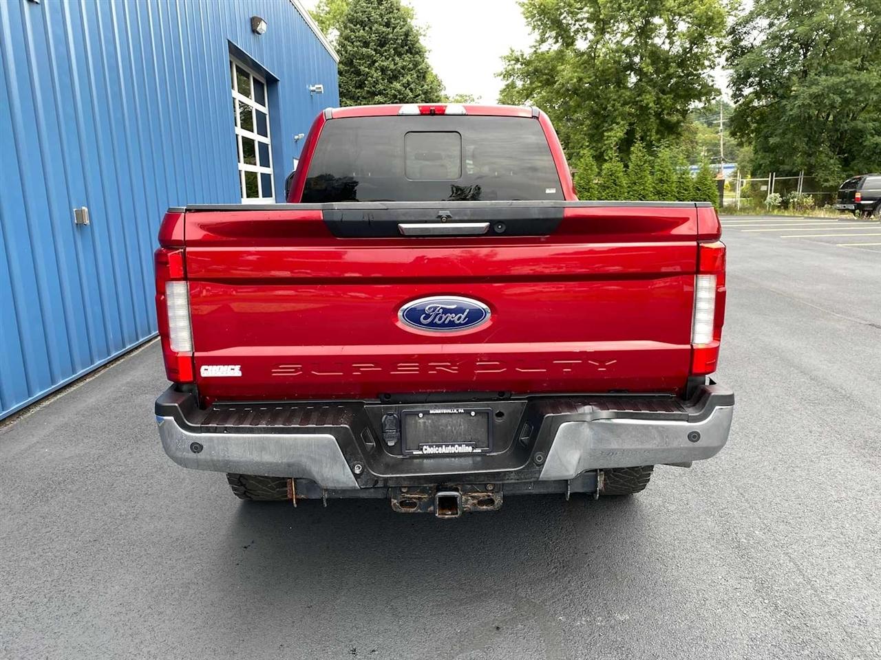 Ford F-250 SD Lariat Crew Cab 4WD 2019