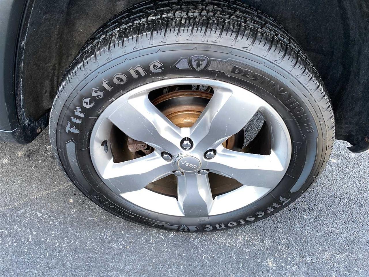 Jeep Grand Cherokee Overland 4WD 2012