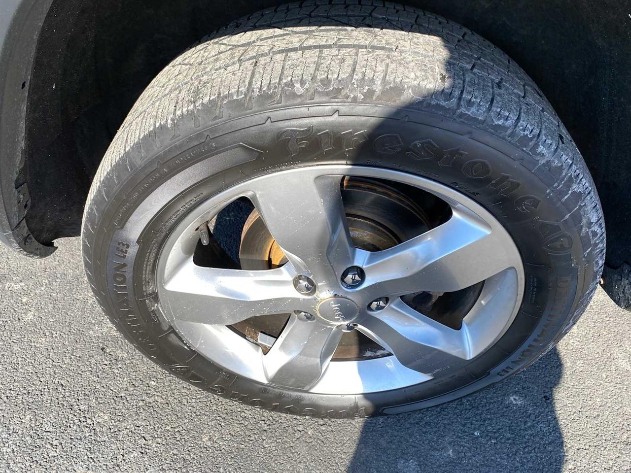 Jeep Grand Cherokee Overland 4WD 2012