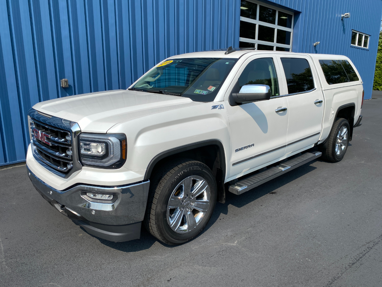 GMC Sierra 1500 SLT Crew Cab Short Bed 4WD 2018