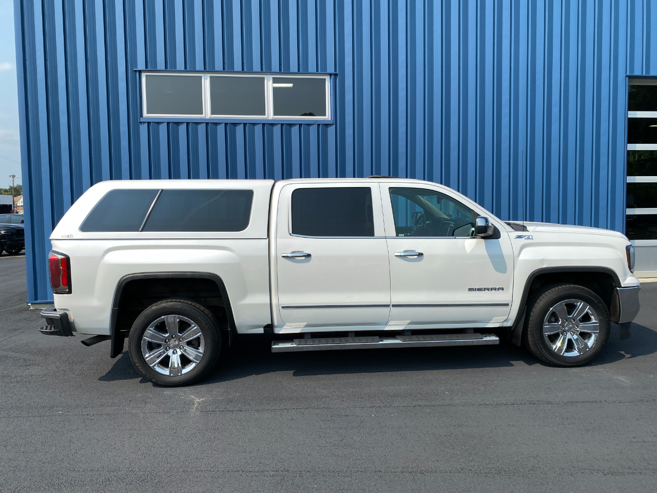 GMC Sierra 1500 SLT Crew Cab Short Bed 4WD 2018