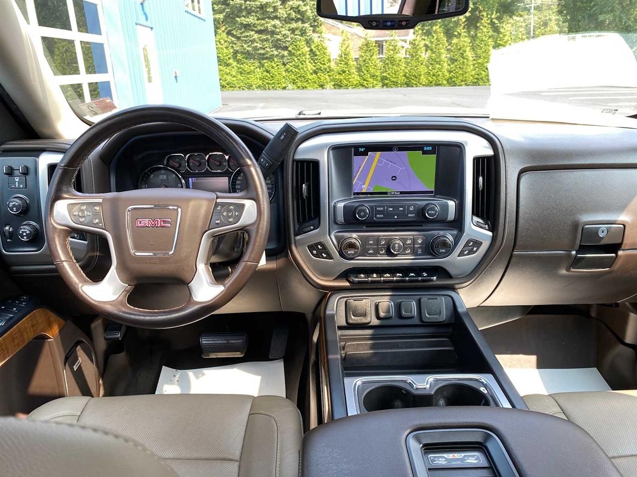 GMC Sierra 1500 SLT Crew Cab Short Bed 4WD 2018