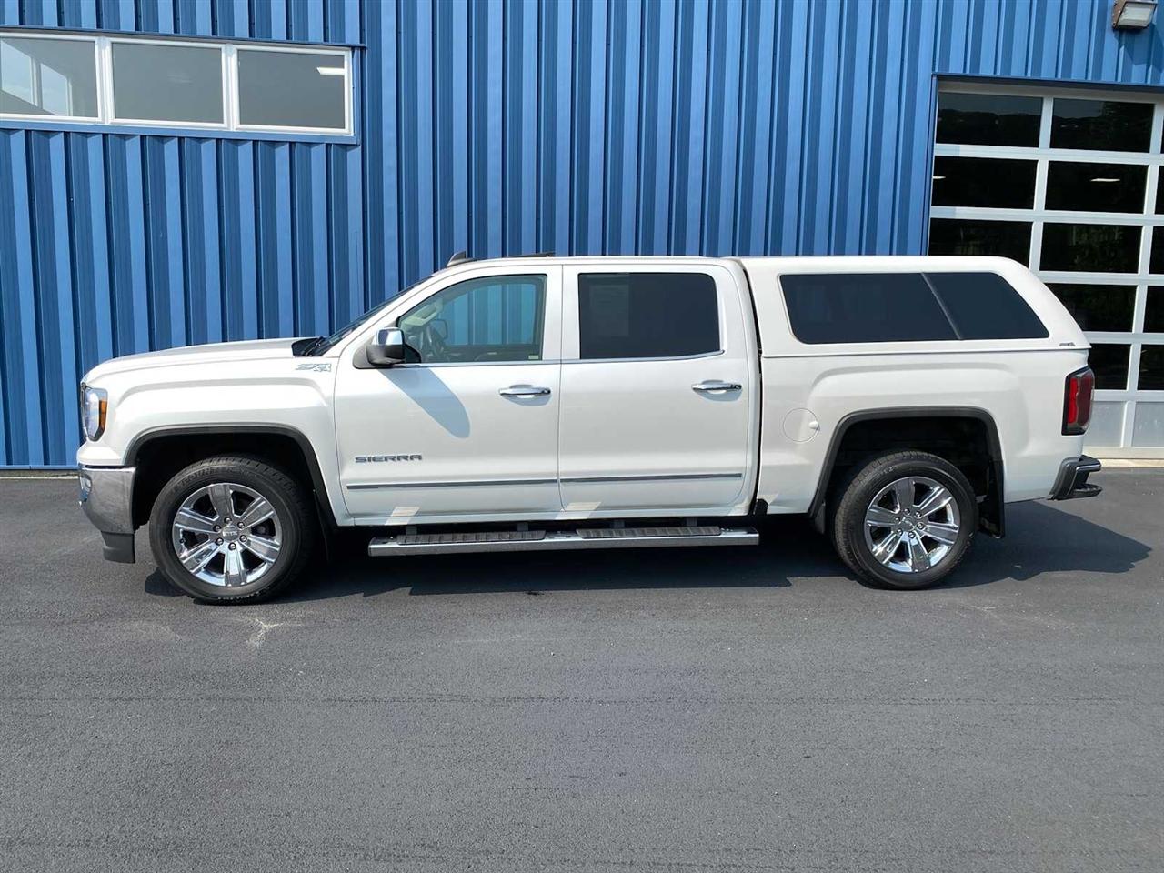 GMC Sierra 1500 SLT Crew Cab Short Bed 4WD 2018