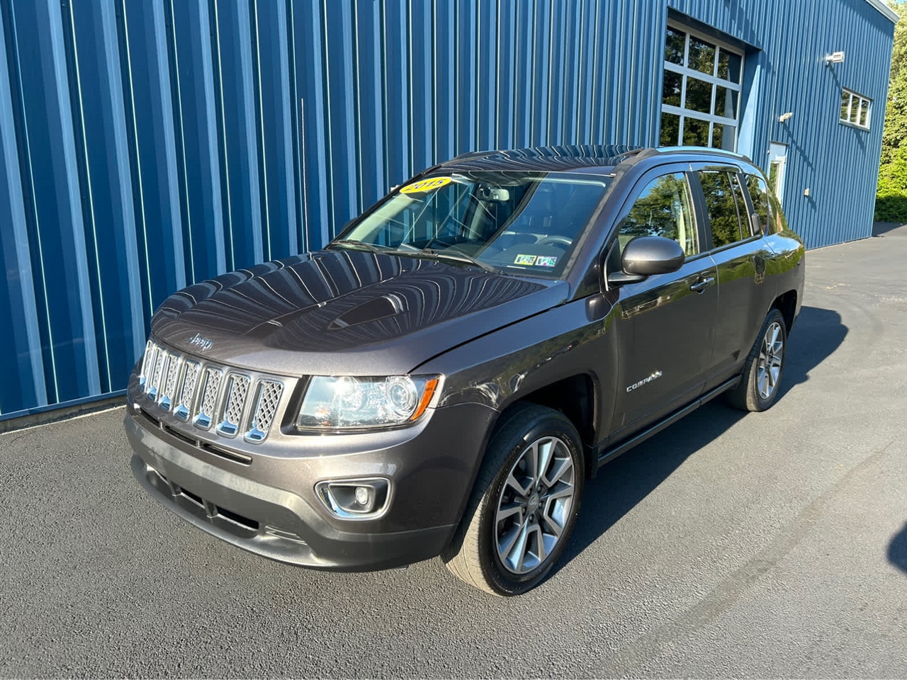 2015 Jeep Compass Limited photo 2