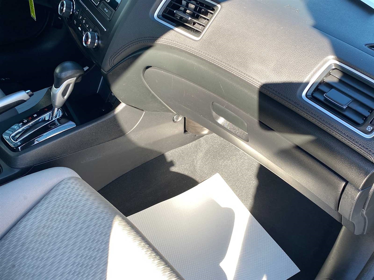 Honda Civic LX Coupe CVT 2015 Honda Civic LX Coupe CVT 2015