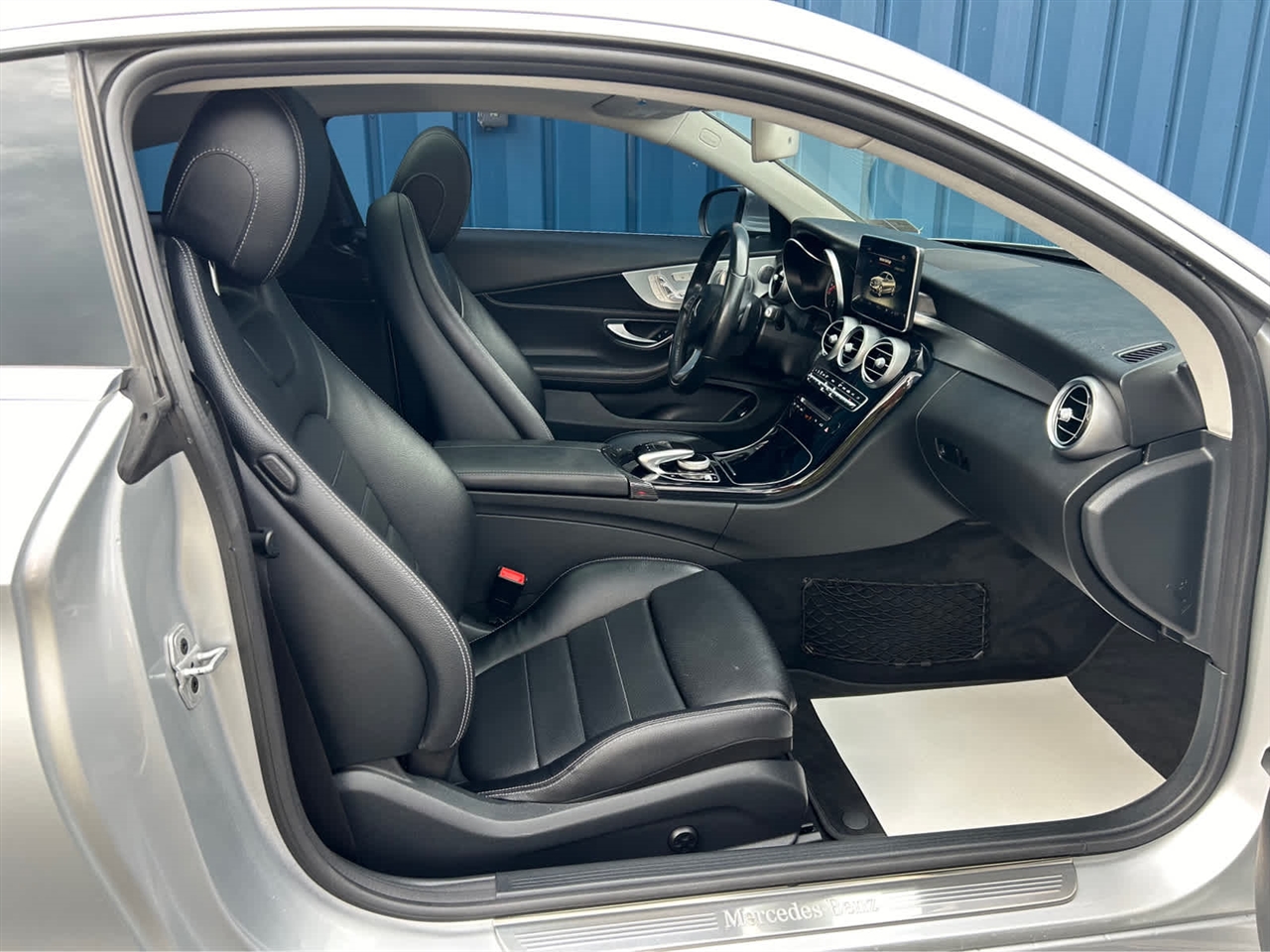 Mercedes-Benz C-Class C300 4MATIC Coupe 2017 Mercedes-Benz C-Class C300 4MATIC Coupe 2017