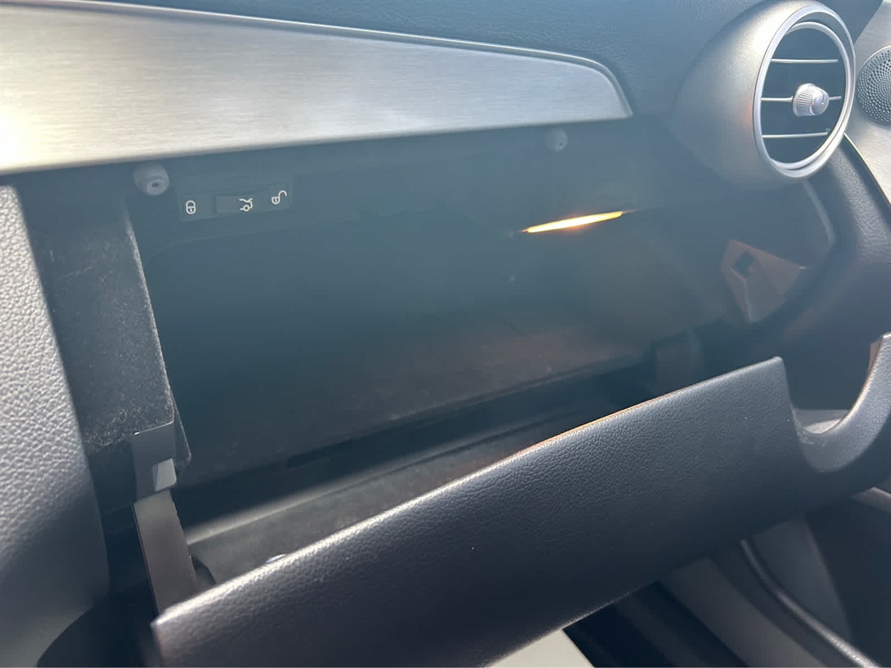 Mercedes-Benz C-Class C300 4MATIC Coupe 2017 Mercedes-Benz C-Class C300 4MATIC Coupe 2017