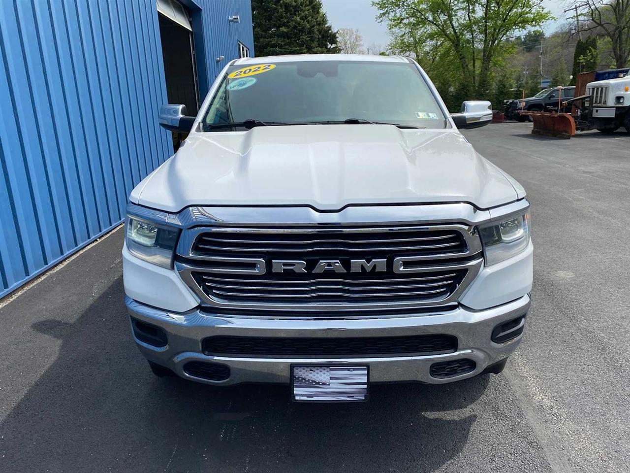 RAM 1500 Laramie Crew Cab SWB 4WD 2022