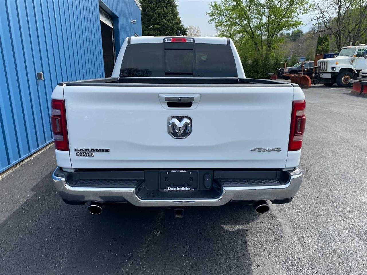 RAM 1500 Laramie Crew Cab SWB 4WD 2022