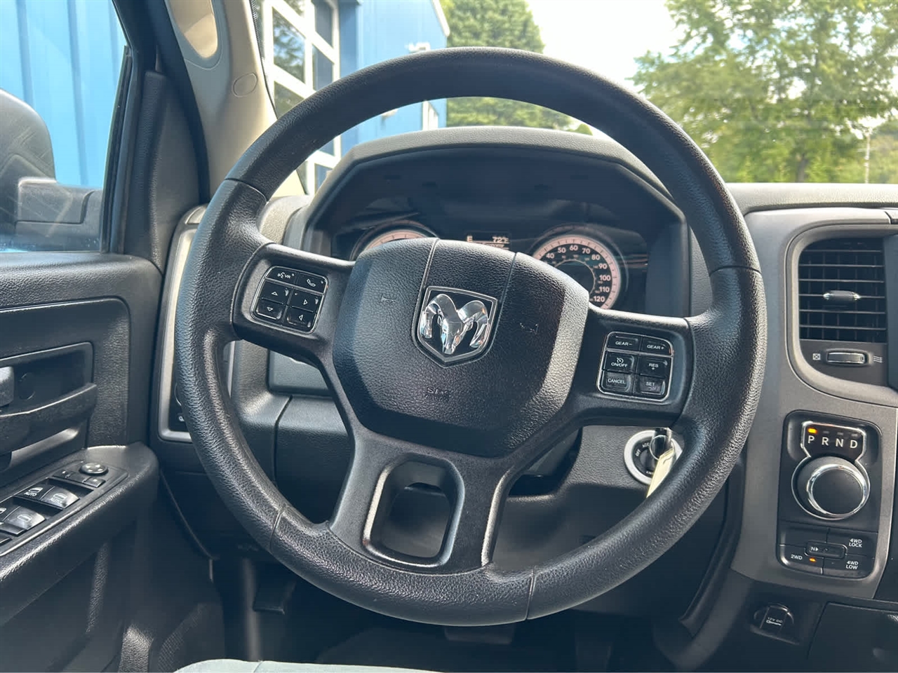2018 Ram 1500 Express photo 7