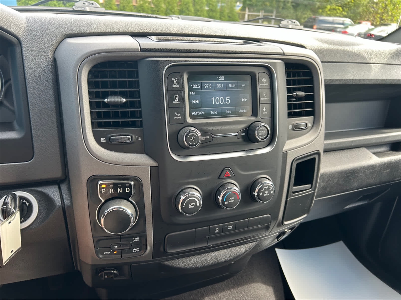 2018 Ram 1500 Express photo 16