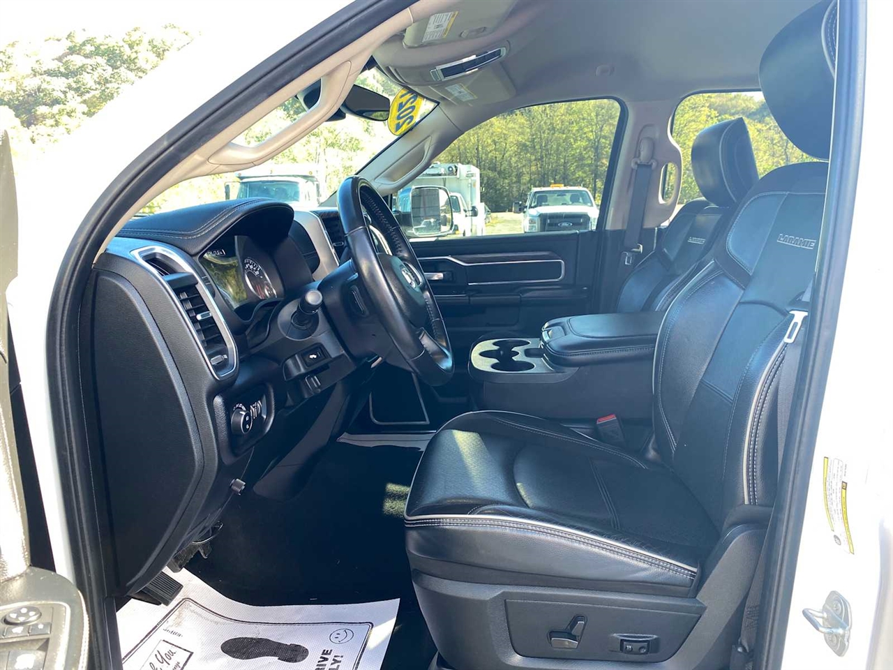 2021 Ram 2500 Laramie photo 12