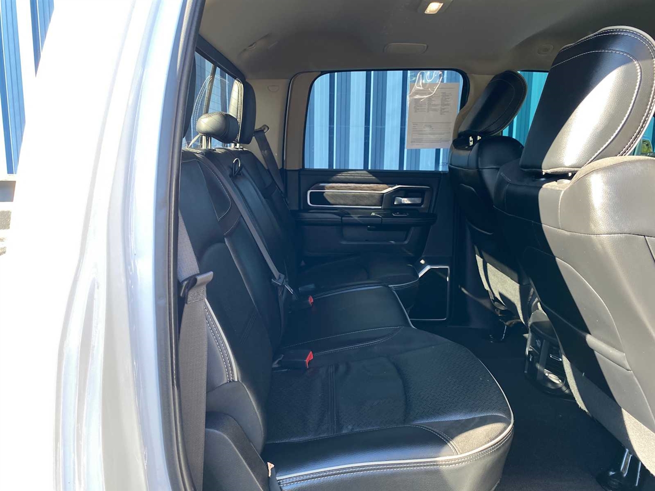 2021 Ram 2500 Laramie photo 34