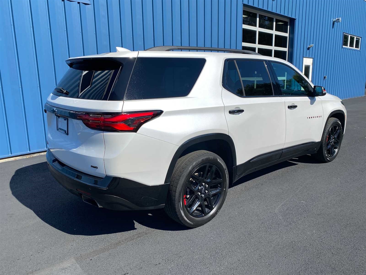 2023 Chevrolet Traverse Premier photo 4