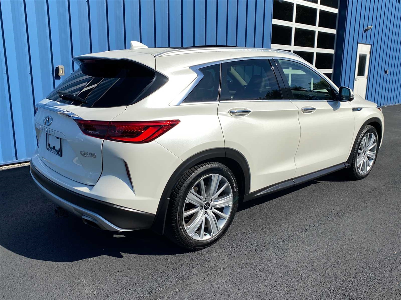 2021 Infiniti QX50 Sensory AWD photo 4