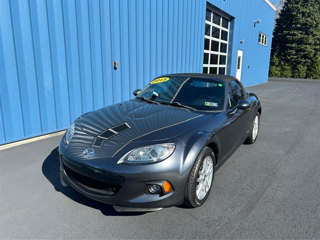 Mazda MX-5 Miata Sport AT 2015