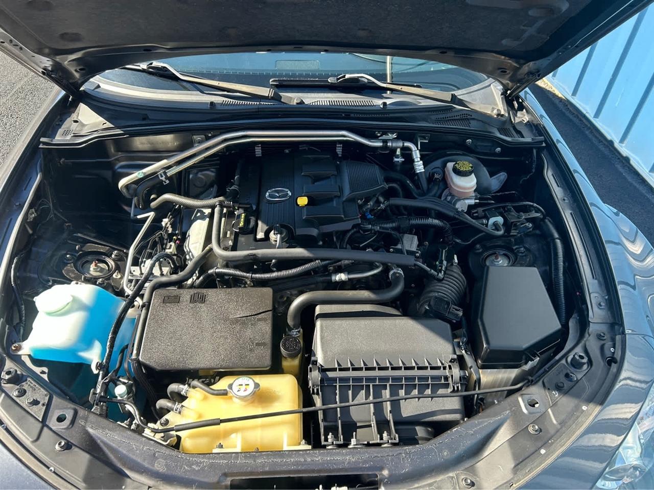 Mazda MX-5 Miata Sport AT 2015