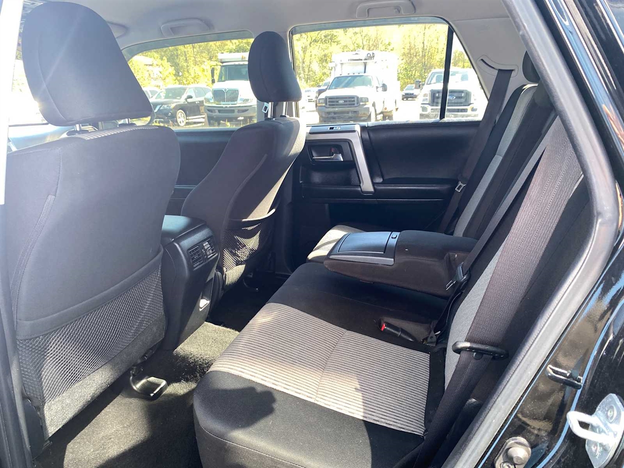2023 Toyota 4Runner SR5 4WD photo 11
