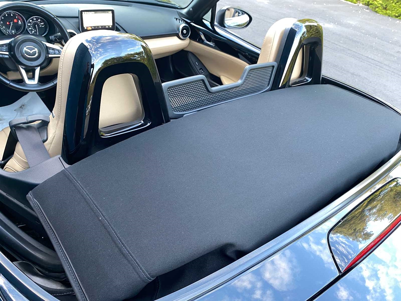 Mazda MX-5 Miata Grand Touring 6MT 2016